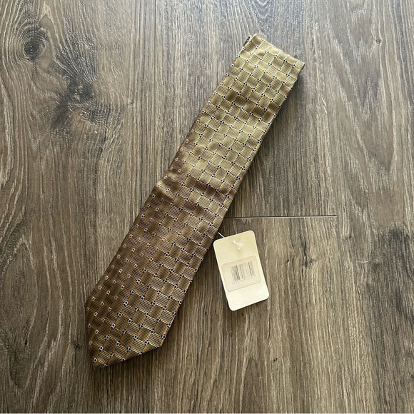 Salvatore Ferragamo Other - SALVATORE FERRAGAMO Gold Dress Tie